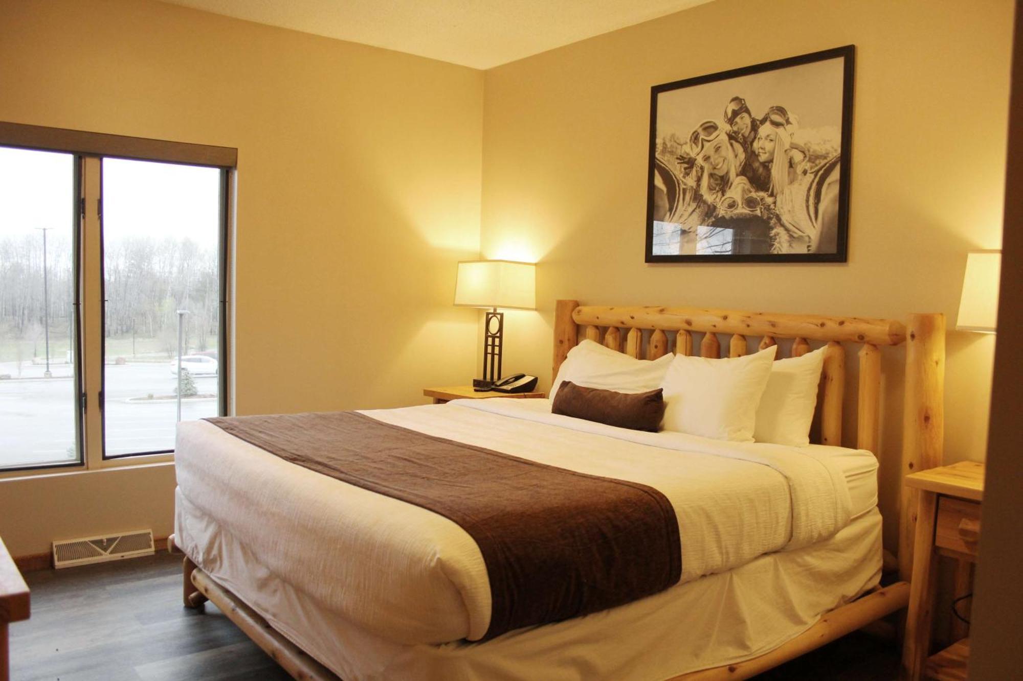 Hotel Pine Mountain 3*